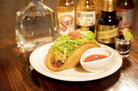 Traveler's Bar Osaka Tacos
